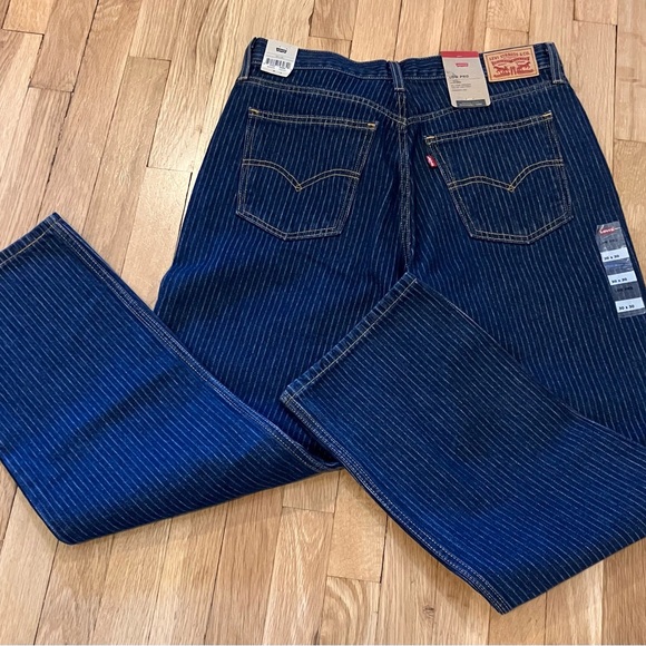 Levi Pinstripe Jeans - Picture 11 of 12